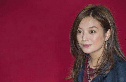 娱乐吃瓜女艺人死亡,吃瓜女艺人离世，真相扑朔迷离